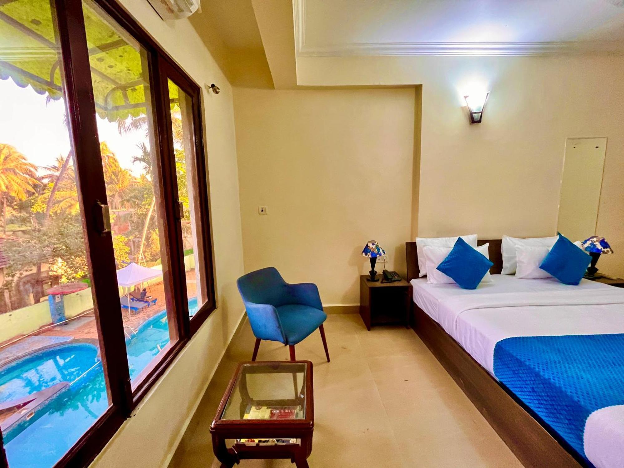 Summer Beach Resort, Goa - #Near Baga Beach #Swimming Pool #Garden #Bar #Lift #Premium Rooms #Property Of The Year #70565-84665 Калангуте Екстериор снимка