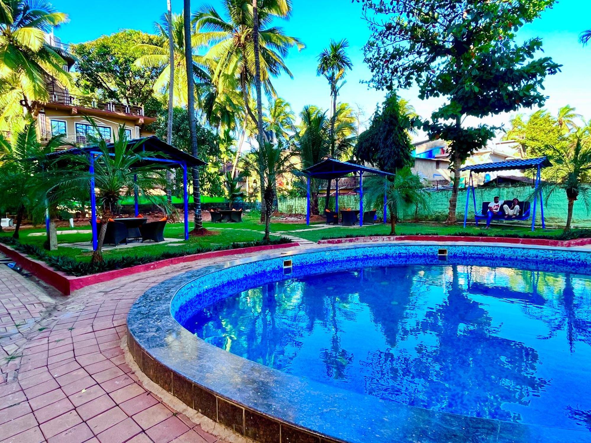 Summer Beach Resort, Goa - #Near Baga Beach #Swimming Pool #Garden #Bar #Lift #Premium Rooms #Property Of The Year #70565-84665 Калангуте Екстериор снимка