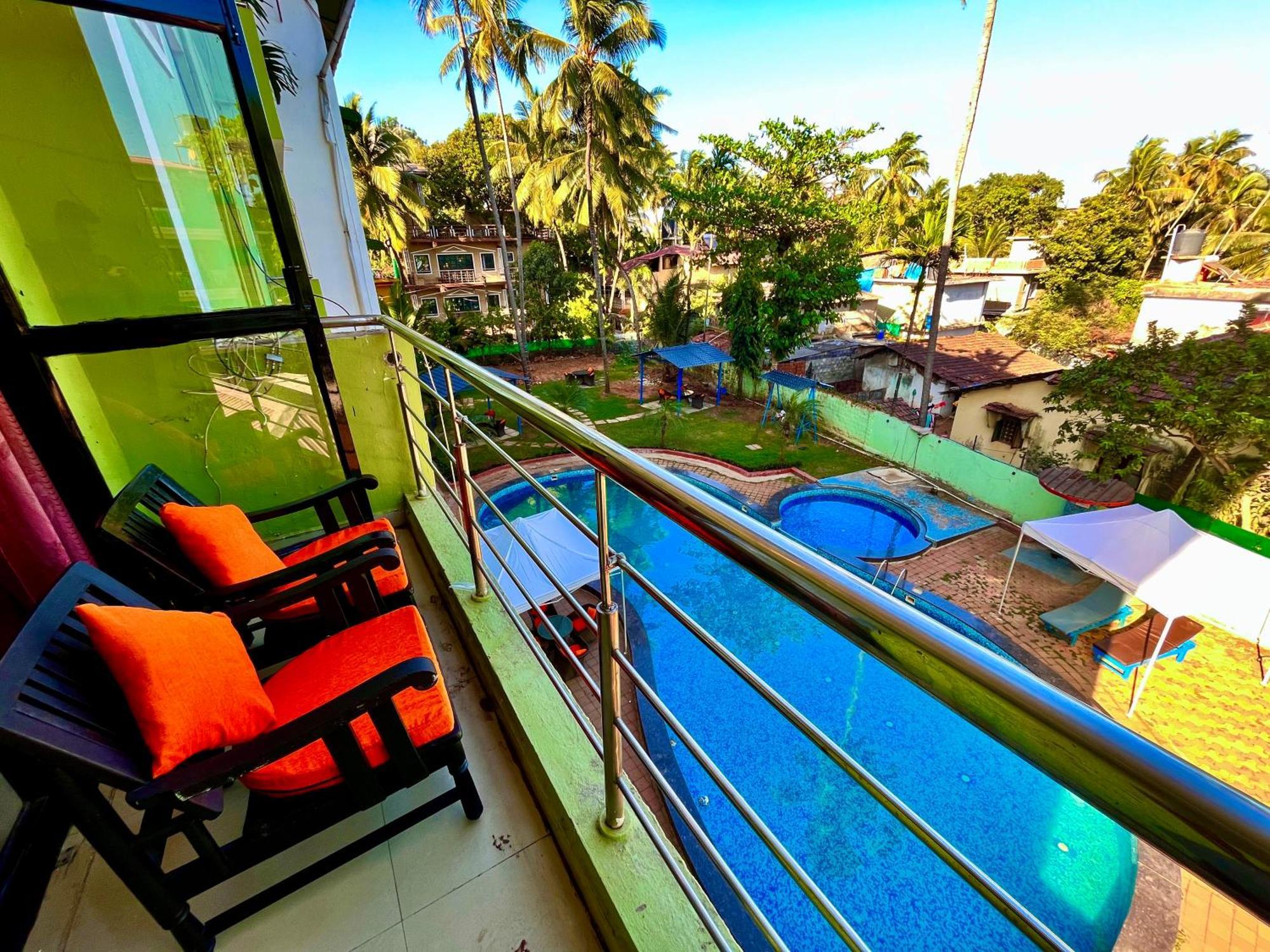 Summer Beach Resort, Goa - #Near Baga Beach #Swimming Pool #Garden #Bar #Lift #Premium Rooms #Property Of The Year #70565-84665 Калангуте Екстериор снимка