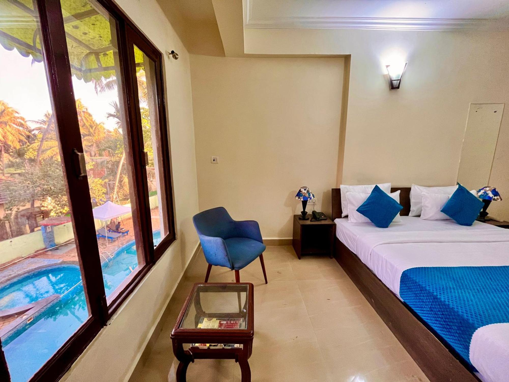 Summer Beach Resort, Goa - #Near Baga Beach #Swimming Pool #Garden #Bar #Lift #Premium Rooms #Property Of The Year #70565-84665 Калангуте Екстериор снимка